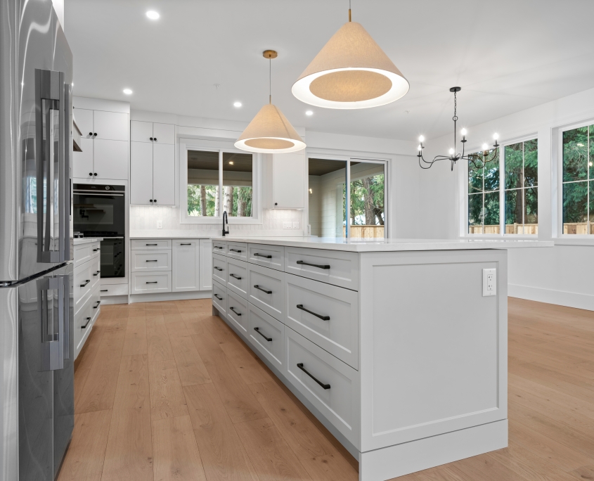 Shorewood Web Size-14