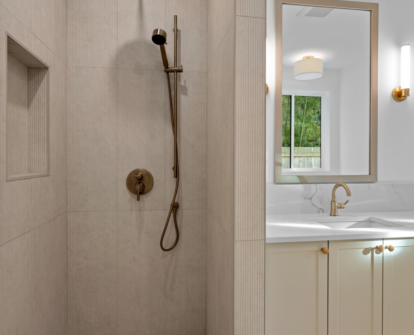 Shorewood Web Size-18