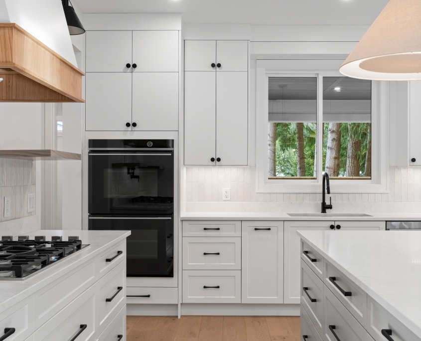 Shorewood Web Size-40