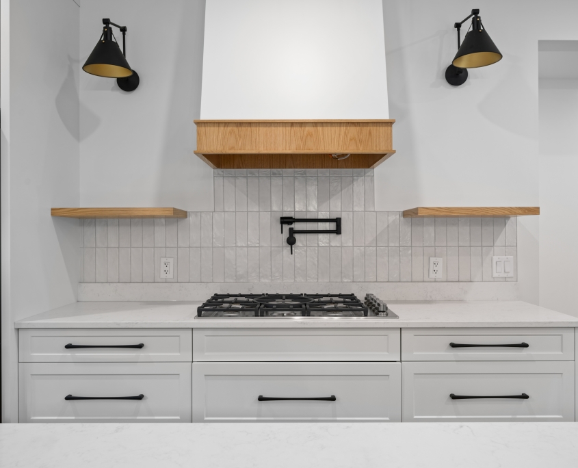 Shorewood Web Size-7