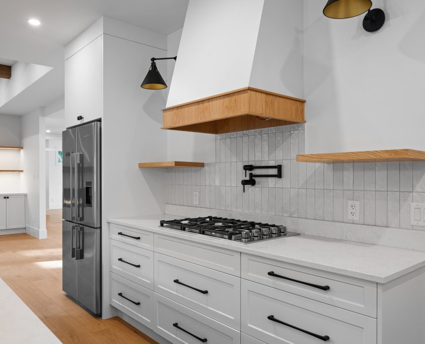 Shorewood Web Size-8